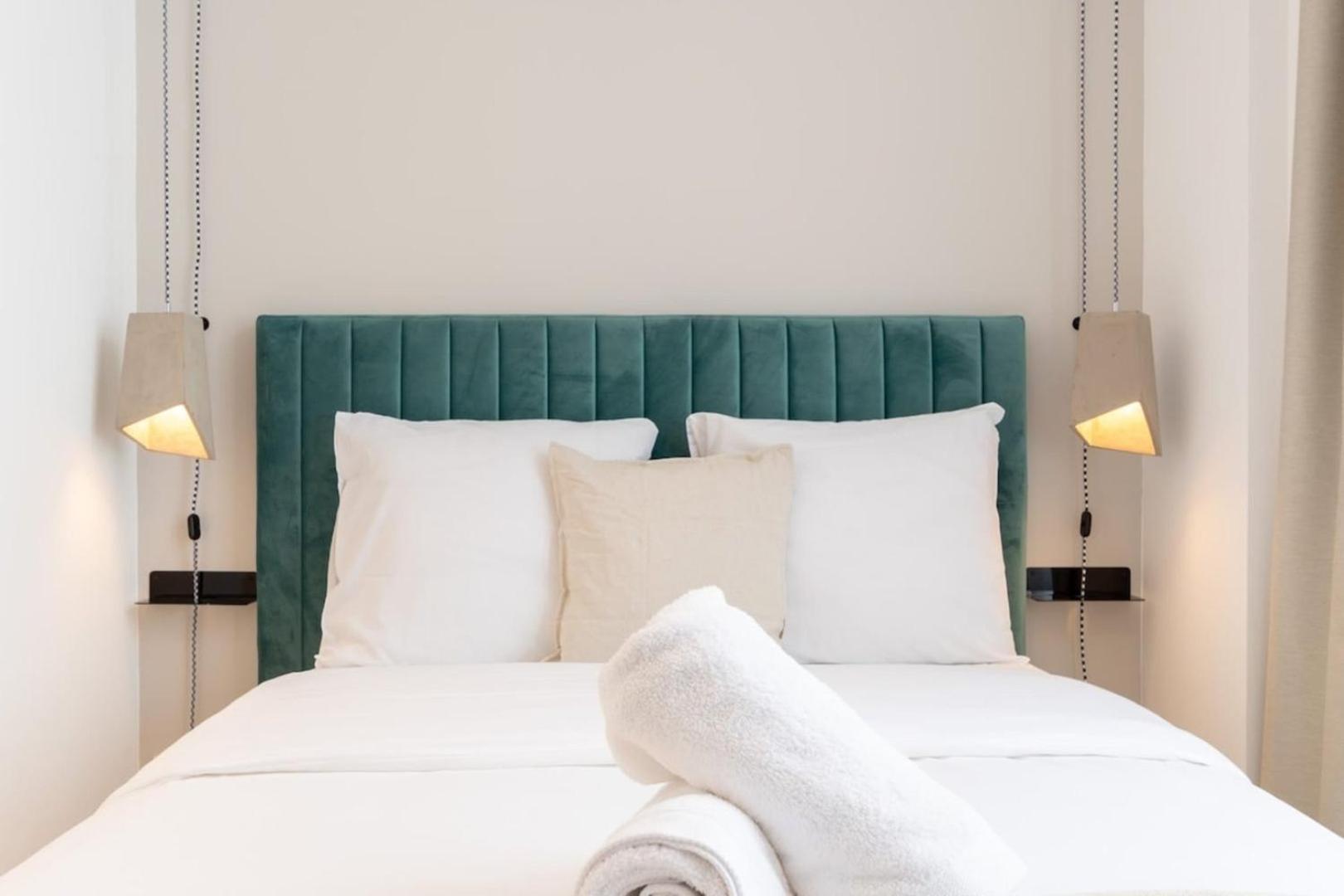 Апартаменты Lille Centre - 1Br In The Heart Of Lille! Экстерьер фото